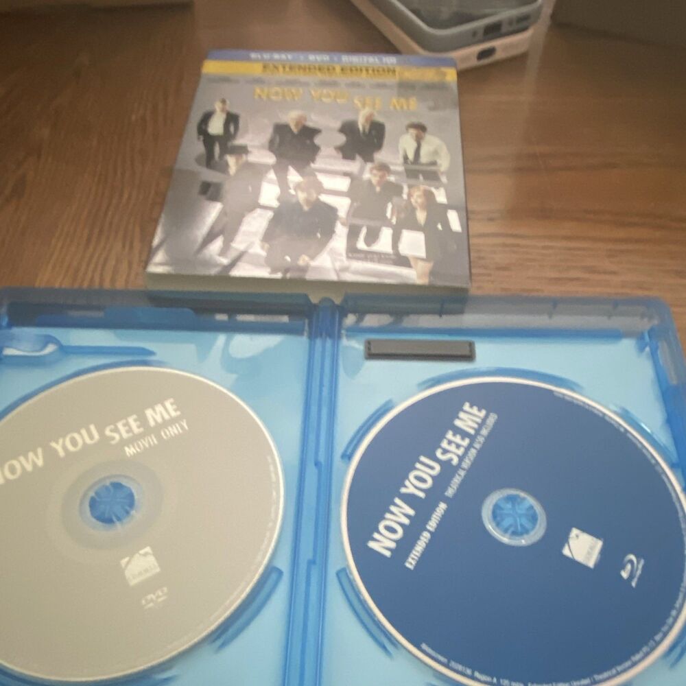Now You See Me Extended Edition Blu-ray + DVD Eisenberg Ruffalo Harrelson PG-13